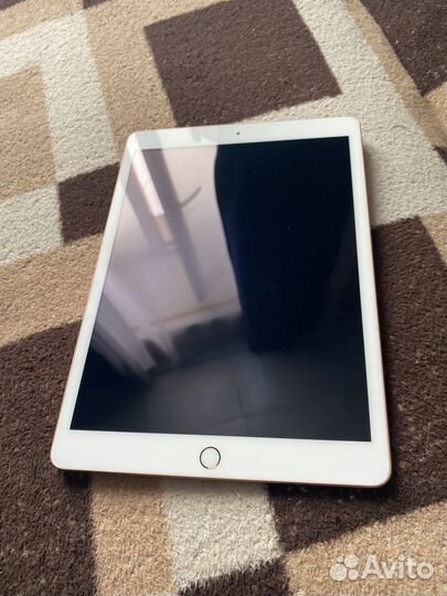 iPad 7 поколения