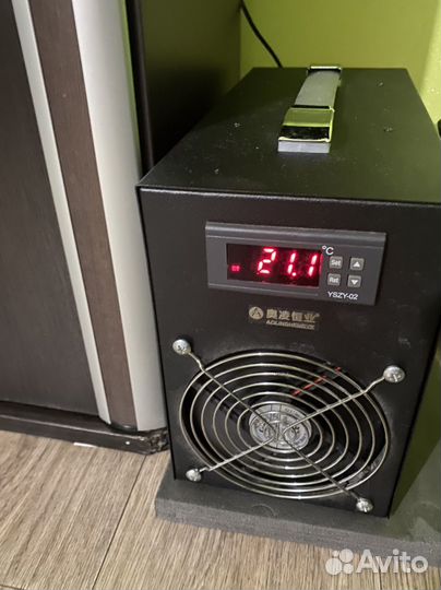 Аквариум с тумбой для аксолотлей