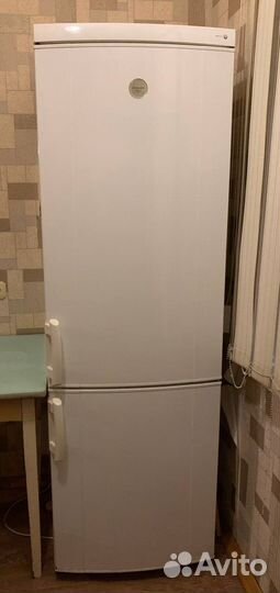 Холодильник Electrolux бу