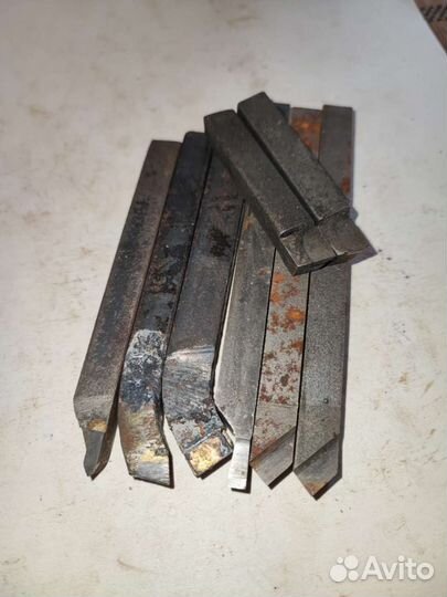 Резцы 10*10мм