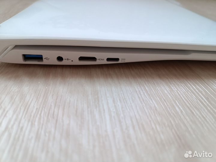 Ноутбук Pipo 11,6” 2,7ггц 12GB RAM 256GB SSD Чехол