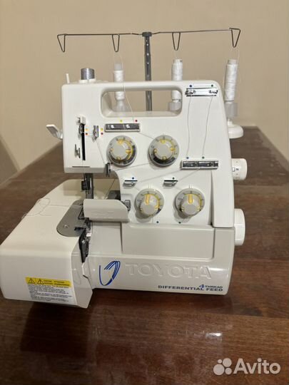 Оверлок для швейной машины