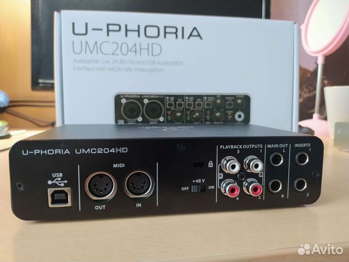 Behringer umc204hd