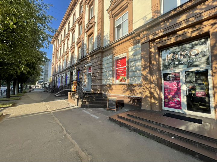 Торговая площадь, 75 м²