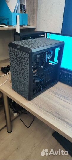 Корпус Cooler Master MasterBox Q300L