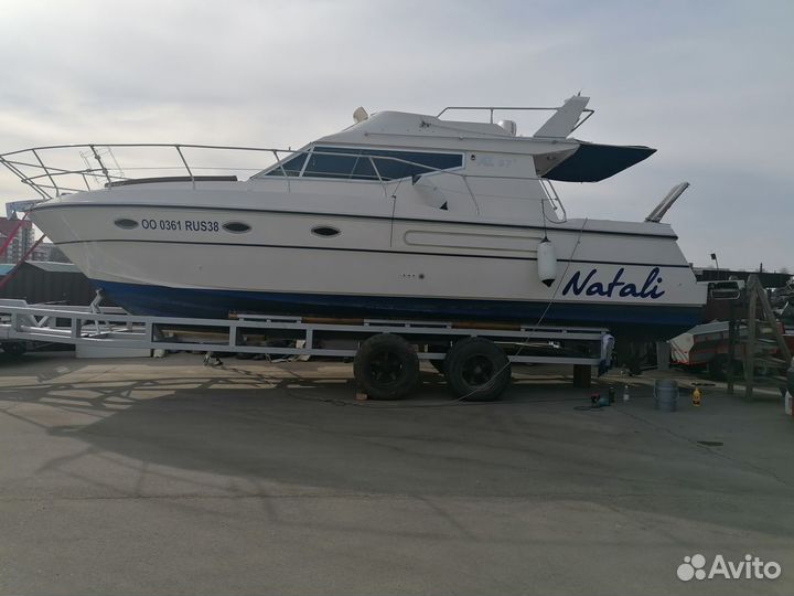 Продаю яхту Азимут 38