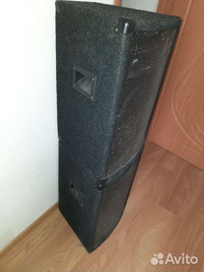 Комплект профессиональной музыкальной аппаратуры