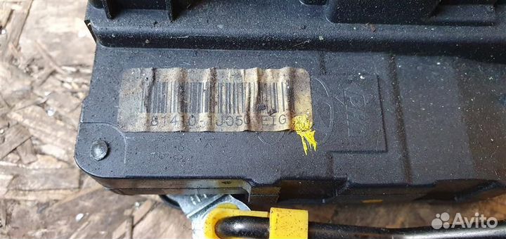 Замок двери задней левой Hyundai i20 2008-2014