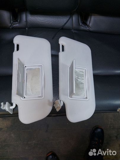 Козырек солнцезащитный Mazda 3 BK