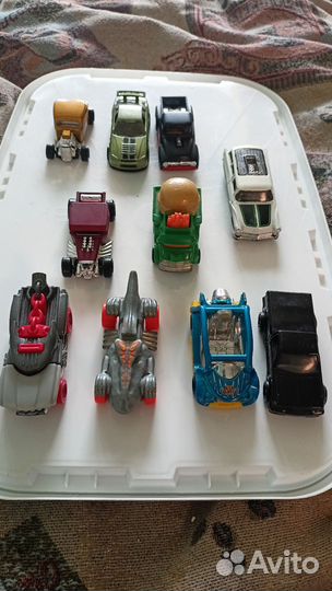 Hot wheels машинки