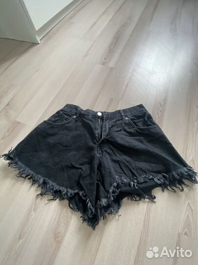 Шорты женские