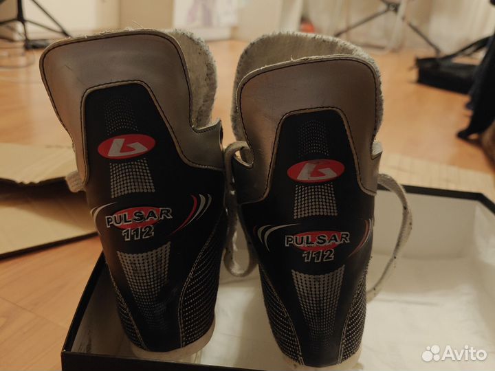 Коньки хоккейные детские 38 размер