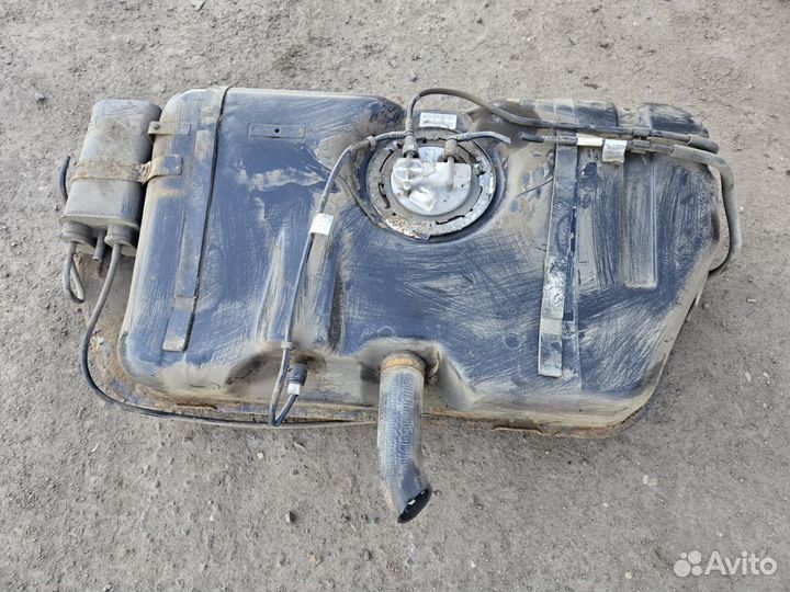 Топливный бак LADA Kalina