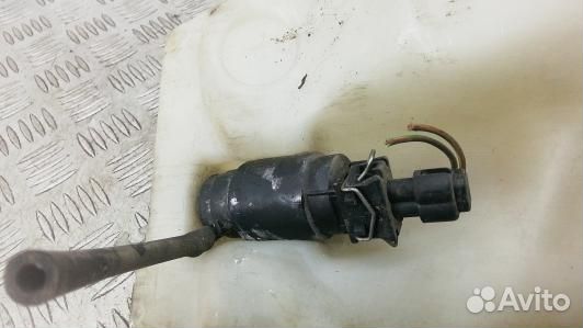 Бачок омывателя volkswagen passat B4 (8BE18NL01)