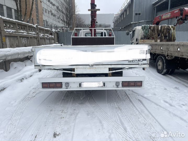 Задний бампер грузовика или полуприцепа