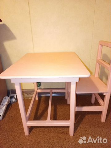 Детский стол и стульчик