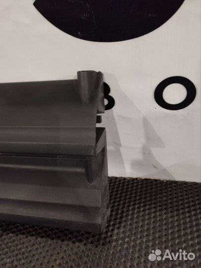 Накладка на решетку радиатора правая DAF XF105