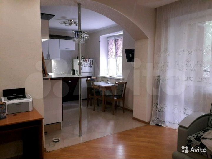 2-к. квартира, 81,4 м², 2/9 эт.