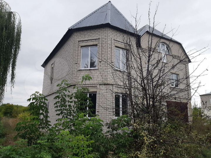 Дом 350 м² на участке 24 сот.