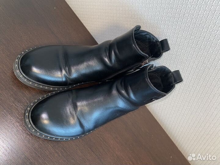 Ботинки женские 37 размер