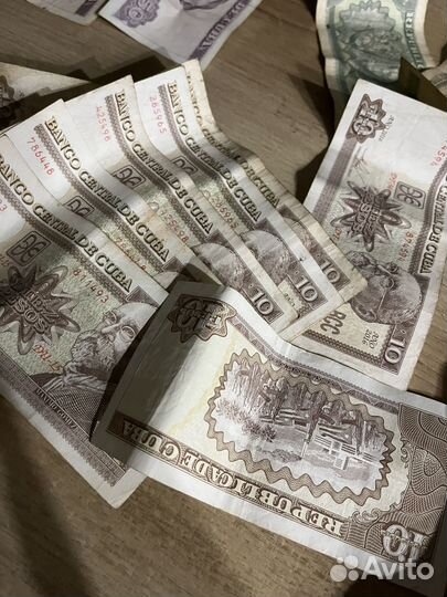 Кубинские песо 340