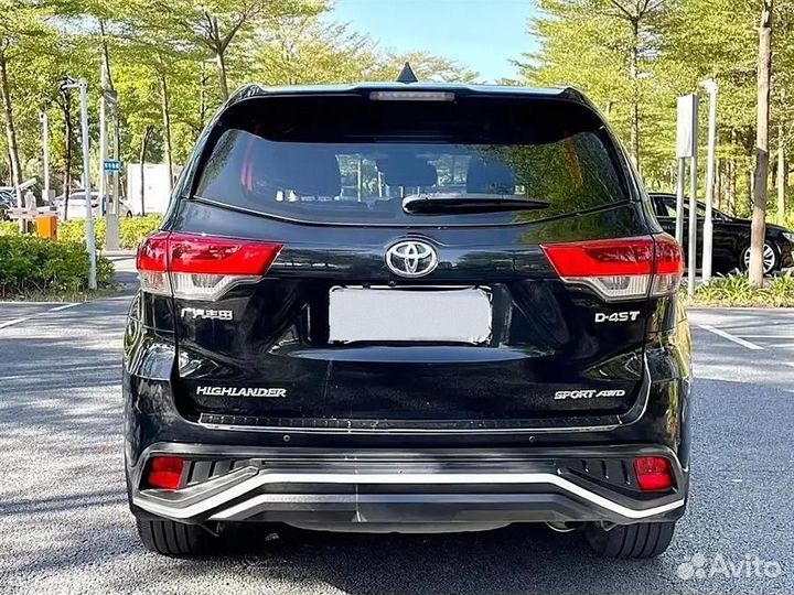 Toyota Highlander 2.0 AT, 2021, 51 300 км