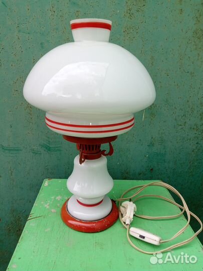 Настольная электрическая лампа, 1982 г