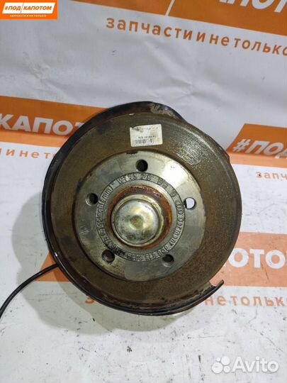 Ступица задняя Audi A4 B5 рест. 2000 8D0615601B