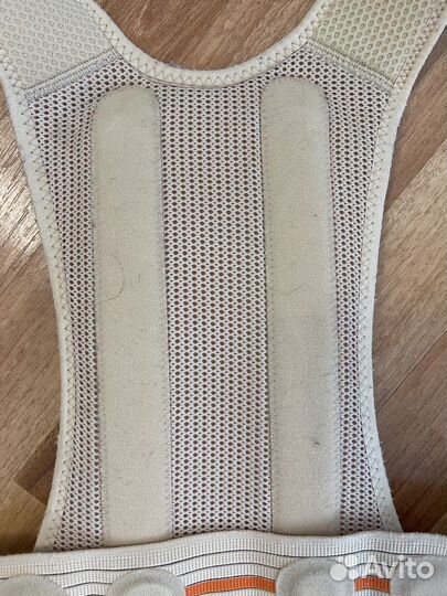 Корсет ортопедический на спину с пластинами