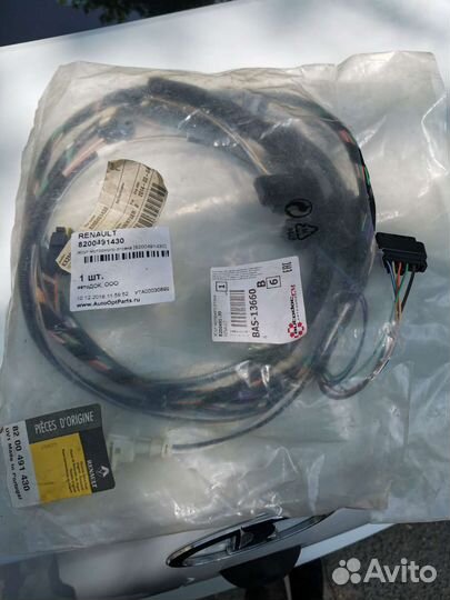 Жгут моторного отсека Renault megane