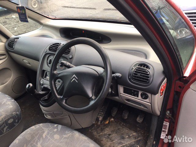 Разбор на запчасти Citroen Xsara-Picasso
