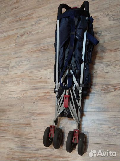 Прогулочная коляска трость maclaren