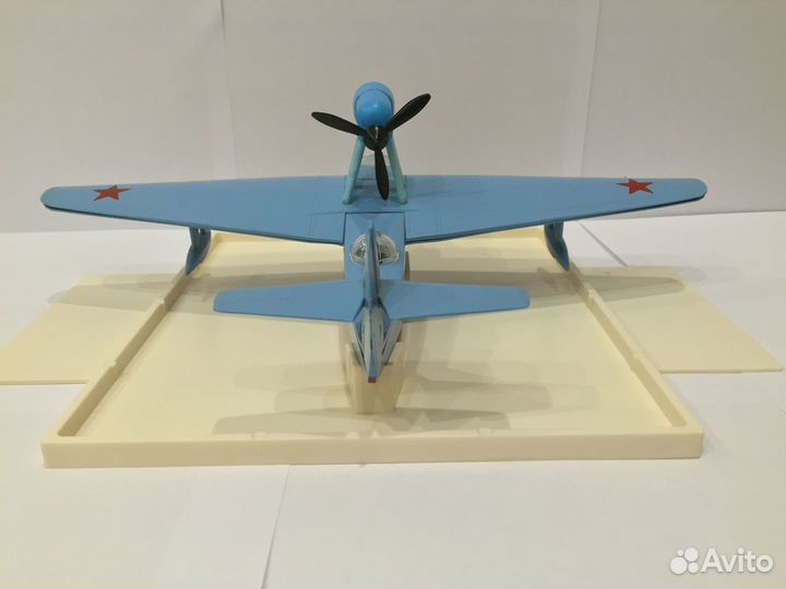 Запчасти на самолет мбр - 2 