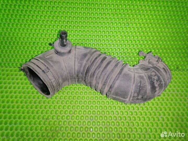 Патрубок воздушного фильтра Hyundai Solaris 2011-2