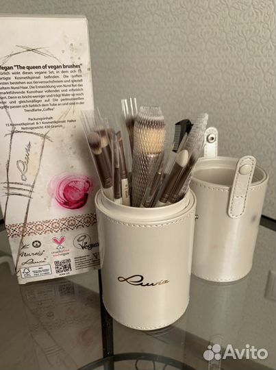 Кисти для макияжа