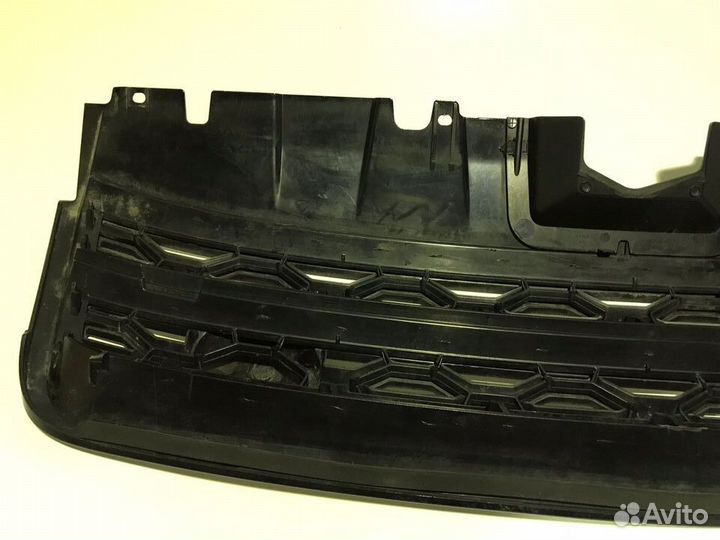 Решетка радиатора Discovery Sport