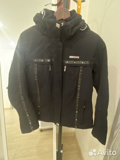 Горнолыжная куртка женская 42 44