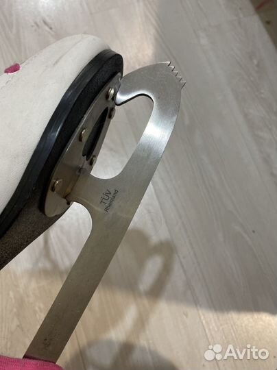 Коньки фигурные 37 размер