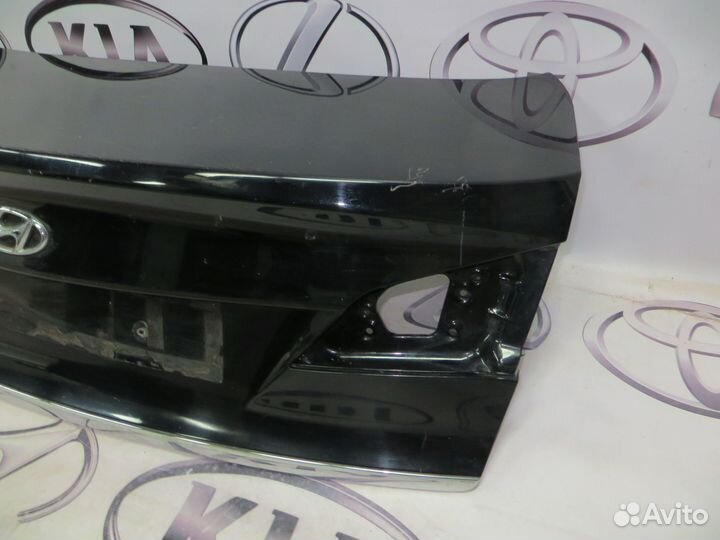 Крышка багажника Hyundai i40