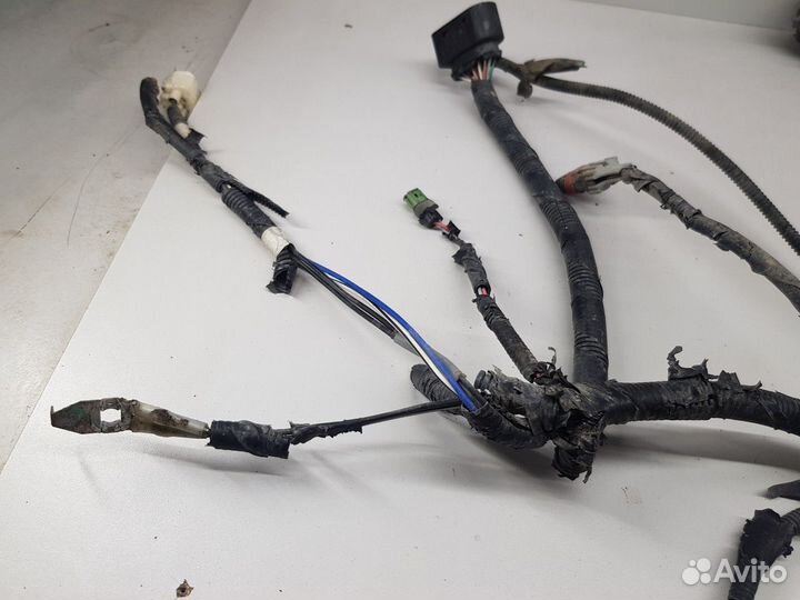 Электропроводка переднего бампера (Geely Atlas)
