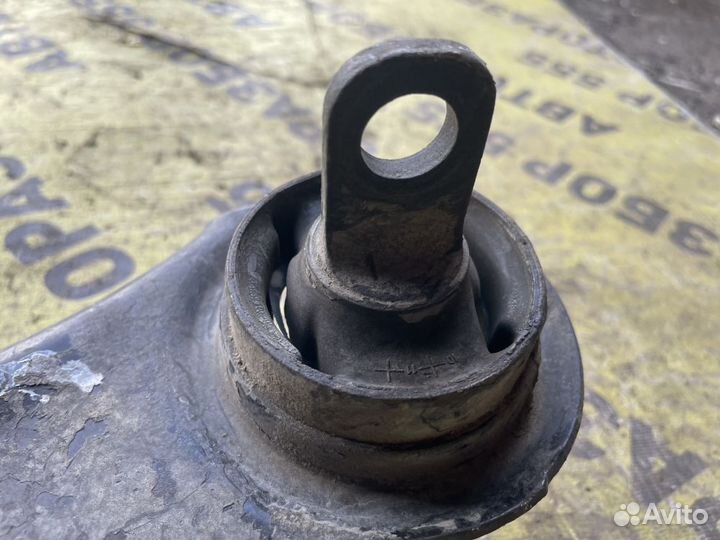 Рычаг задний правый Hyundai Elantra