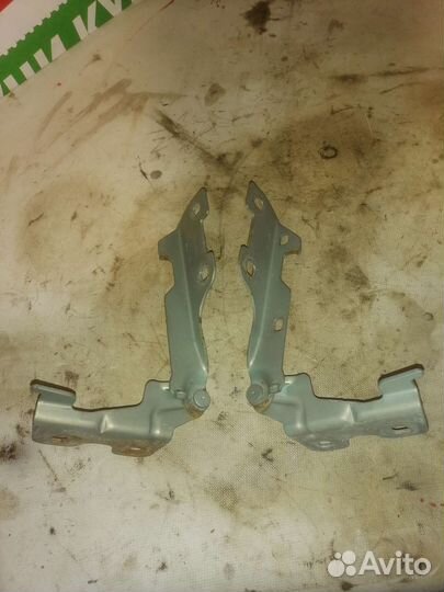 Петли капота renault clio