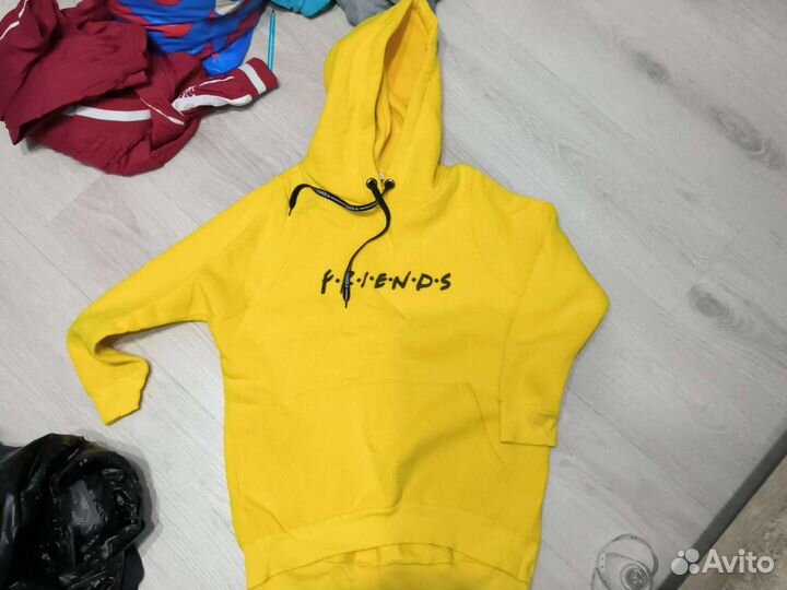 Вещи на девочку, рост 140-150