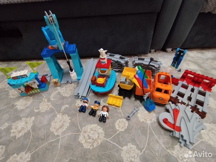 Lego duplo грузовой поезд 10875 + мост