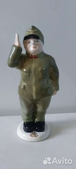 Статуэтка Бравый солдат Швейк