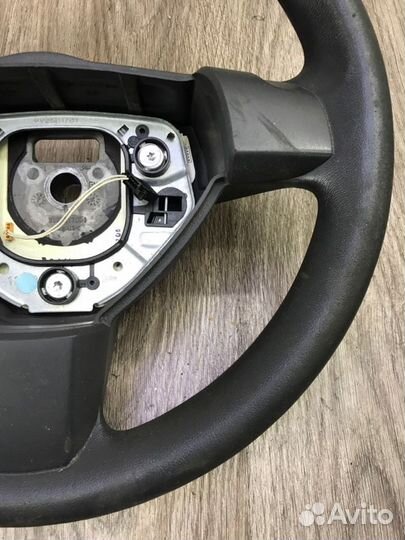 Руль Opel Zafira B минивэн
