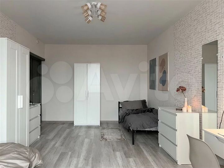 Комната 19 м² в 3-к., 15/18 эт.