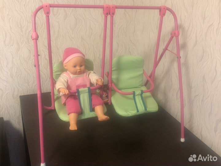 Качeли, ходунки и столик для кормления для кукол