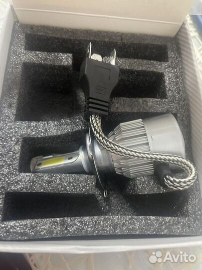 Лед Лампа головного света Н4 би С-3