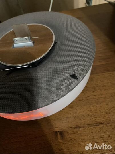 Док-станция и iPhone 4s